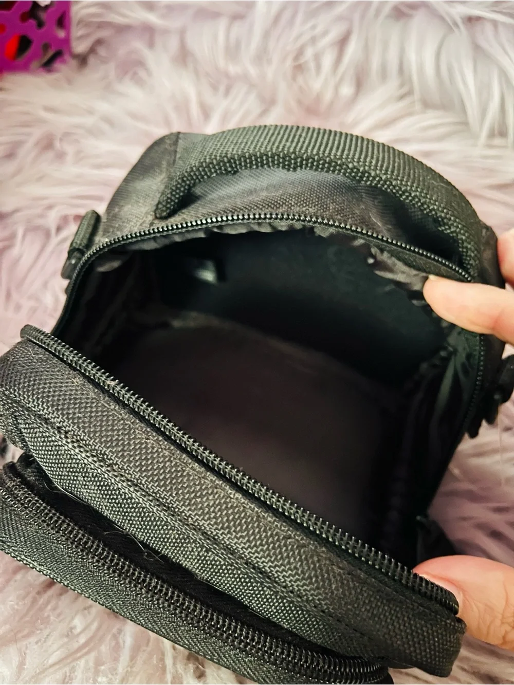 Sony Black Compact Camera/Accessory Bag with Top Handle